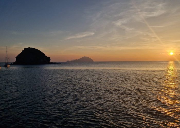 281476ac-d8e6-418a-8332-100dcd33e107