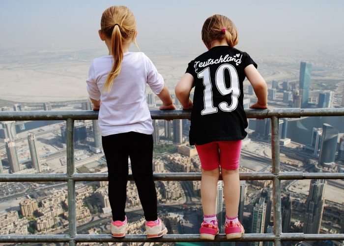 dubai-2047485_1280